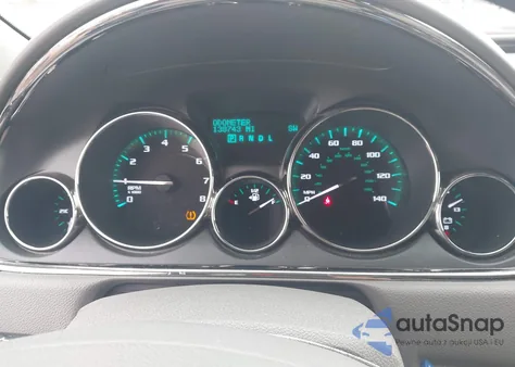 2017 Buick Enclave Premium z USA, uszkodzony, nr VIN 5GAKRCKD3HJ127560